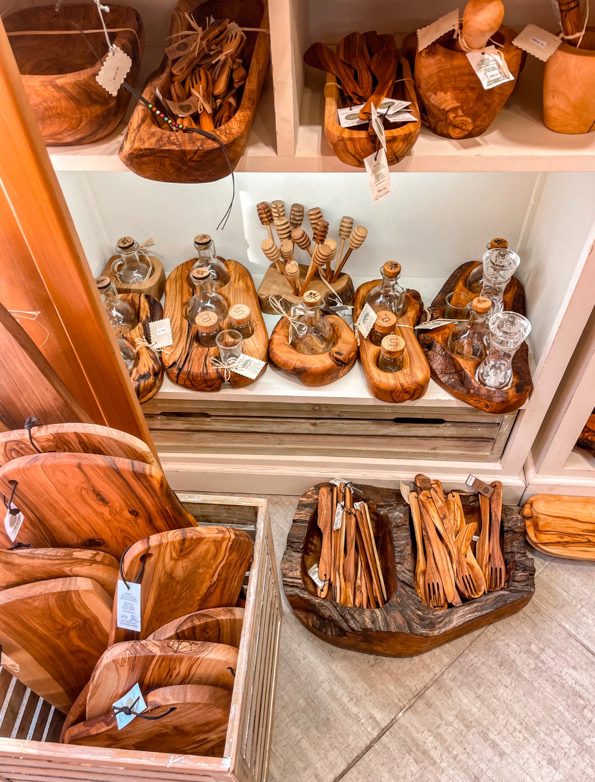 olive wood shop, travel in the balkans