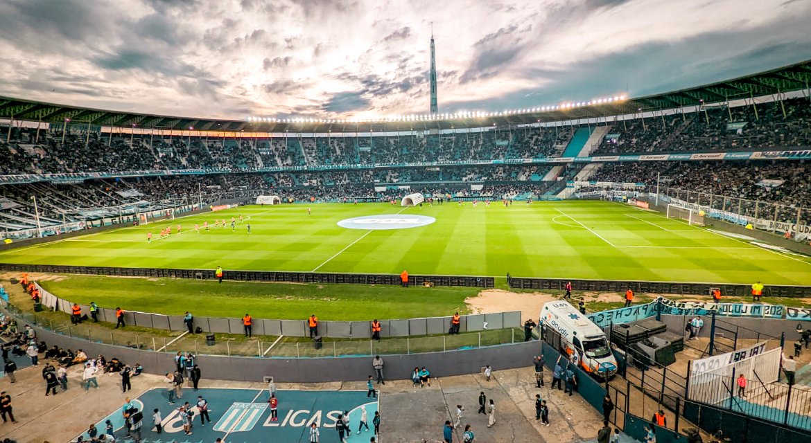 Racing football game, things to do in Buenos Aires