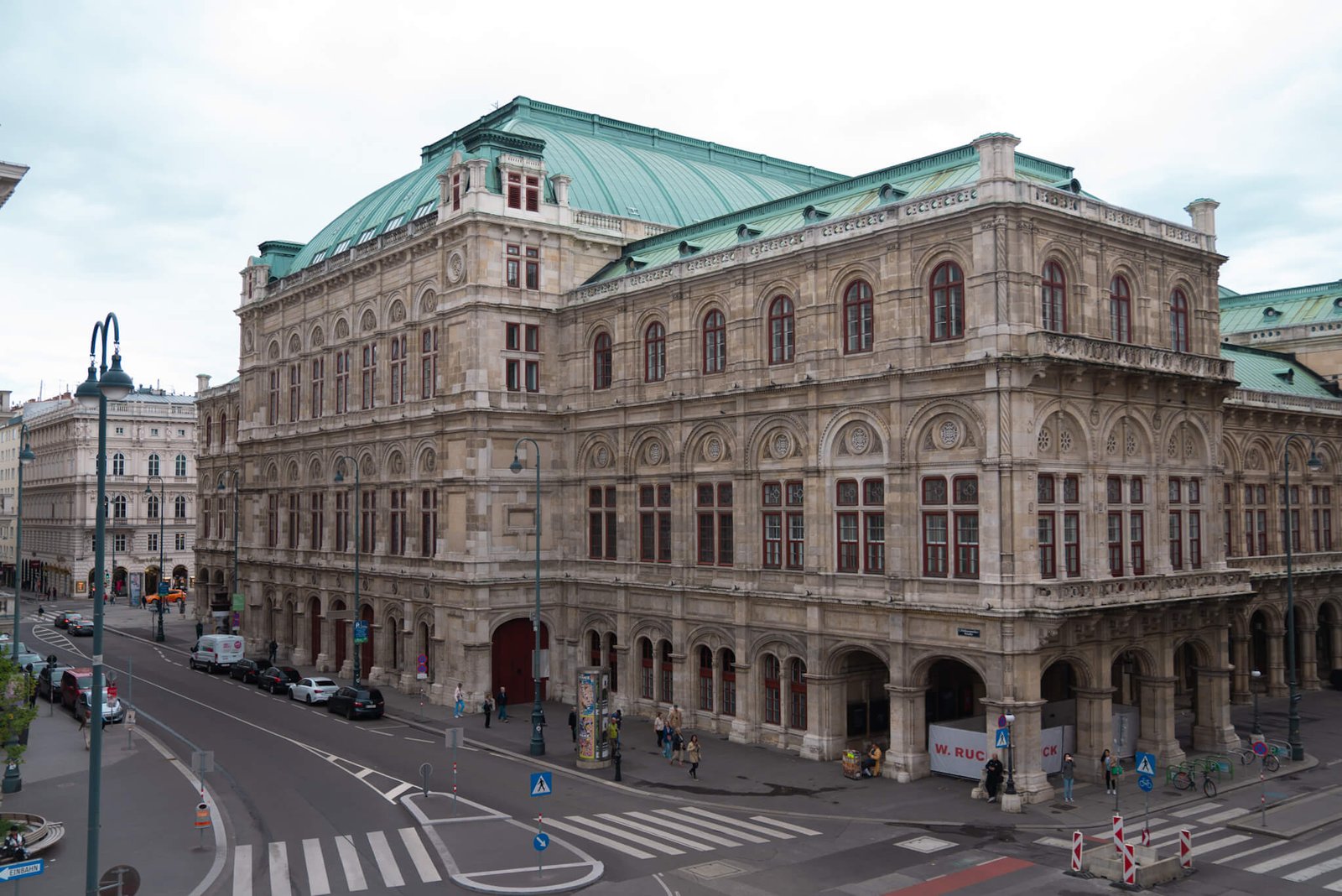 Vienna Opera House, things to do in Vienna