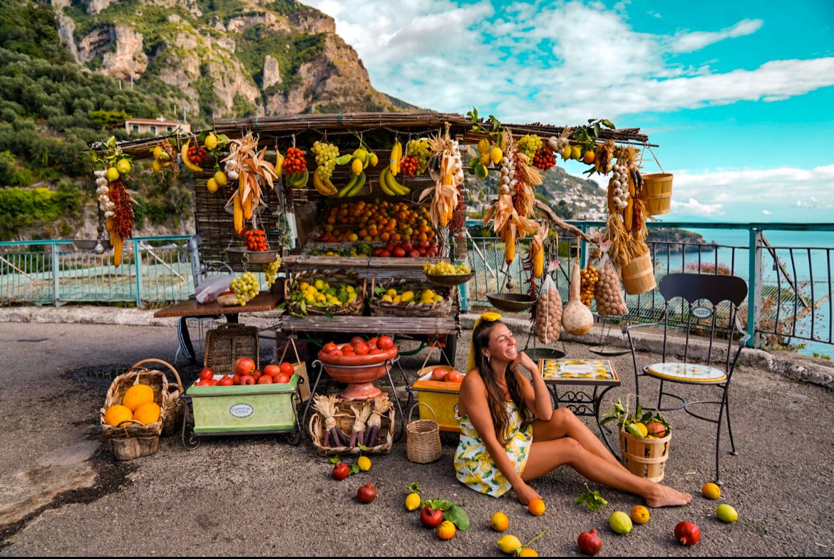 fruit stand- best places in Amalfi Coast