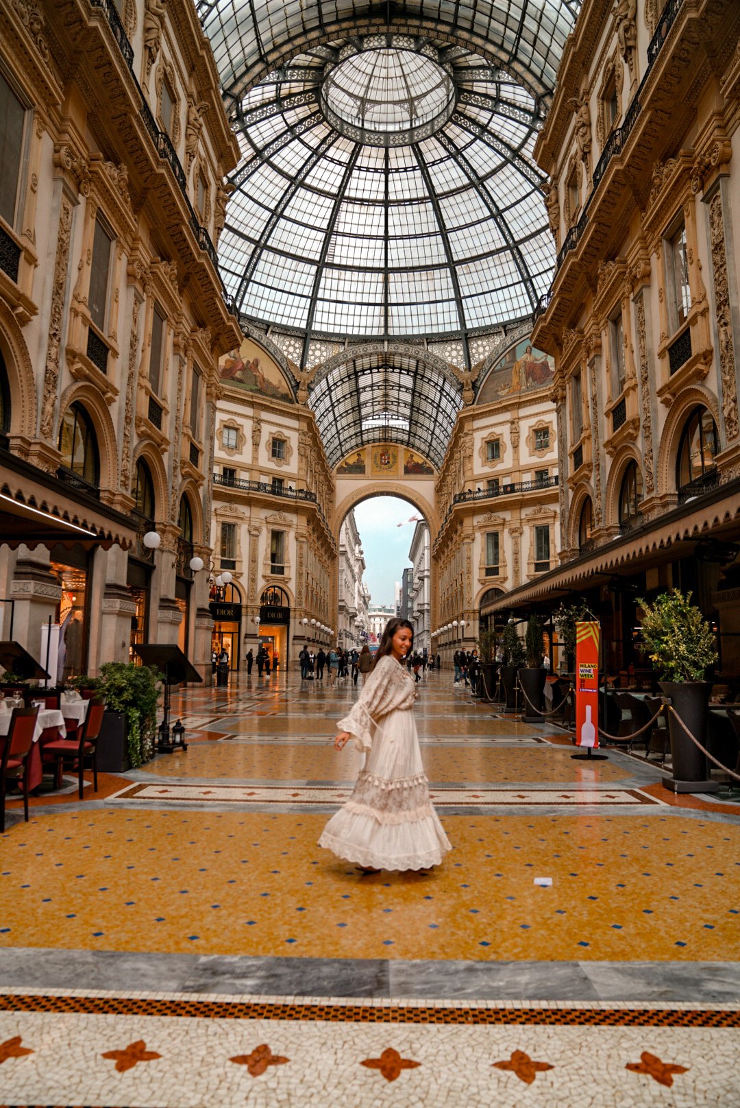 Galleria Vittoria- what to do in Milan