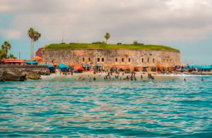 Read more about the article The Island of Goree: A Perfect Day Trip From Dakar