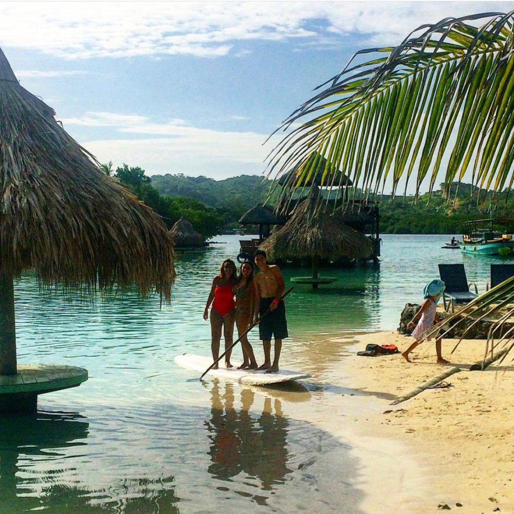 The 12 Best Things to Do in Roatan, Honduras - Scratch your mapa