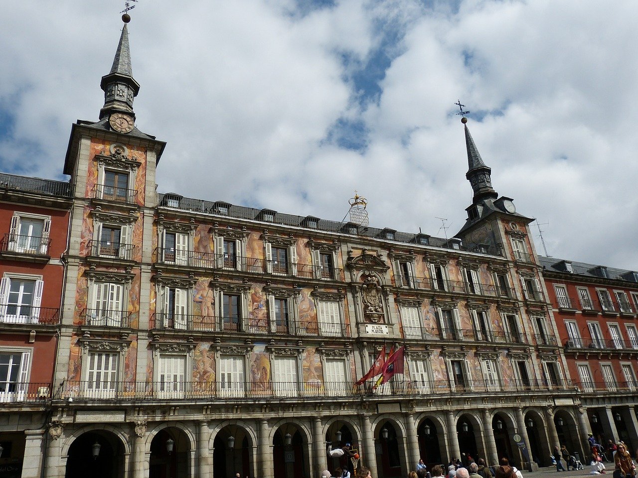 Plaza Mayor, what to do when in Madrid