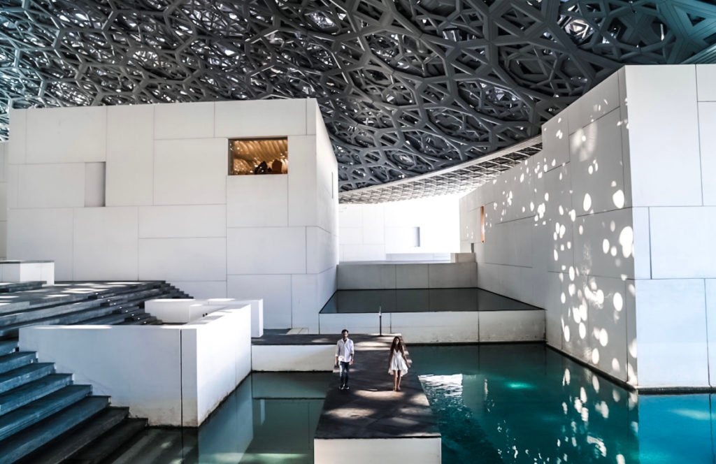 The Absolute Best Things to See in Abu Dhabi - Scratch your mapa