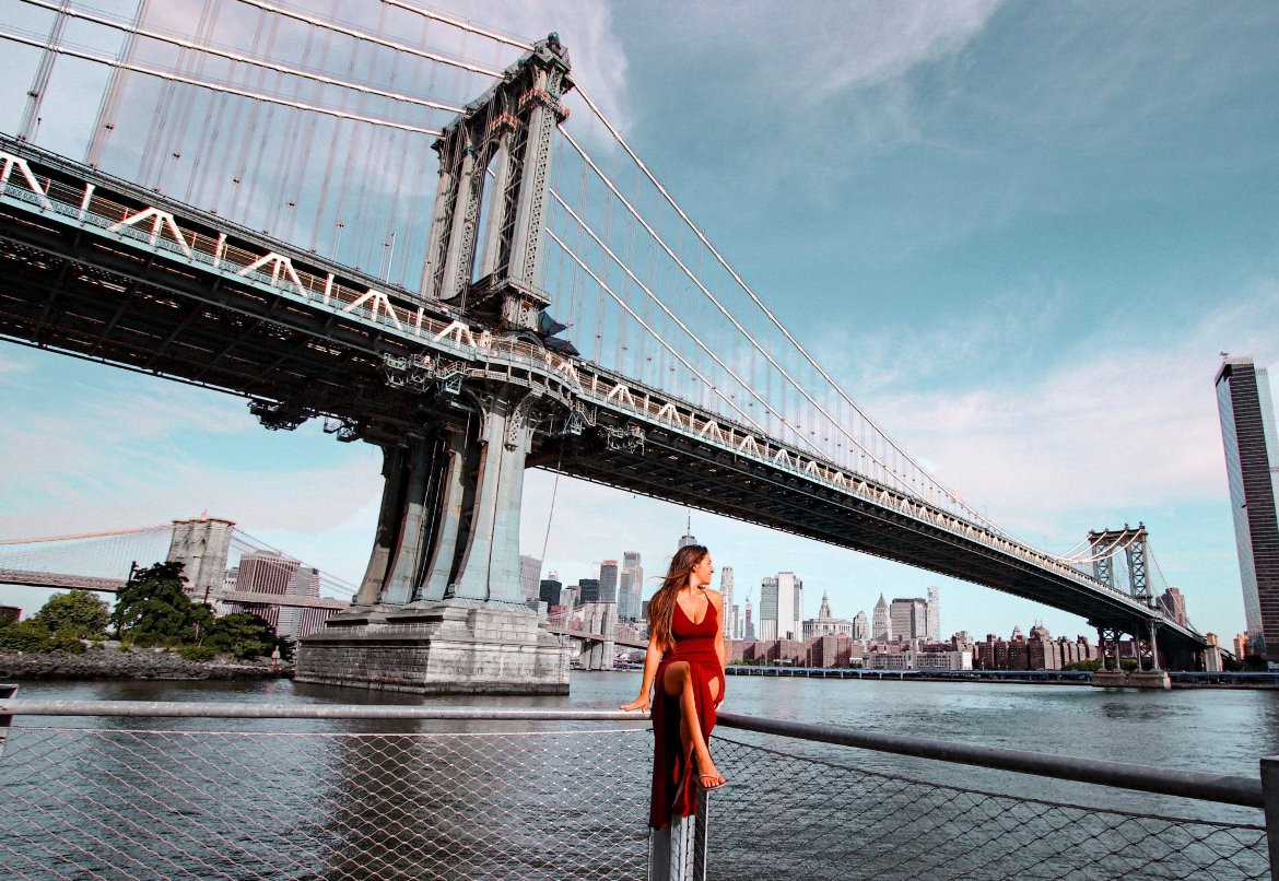 bridge in Dumbo, Instagrammable places in NYC