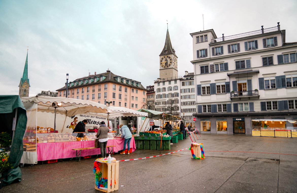 market in Zurich