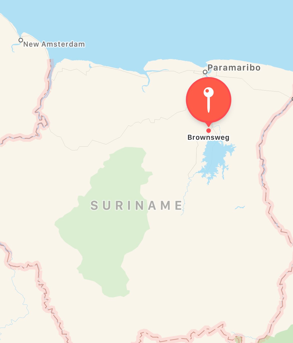 where is Browsnberg Park in Suriname