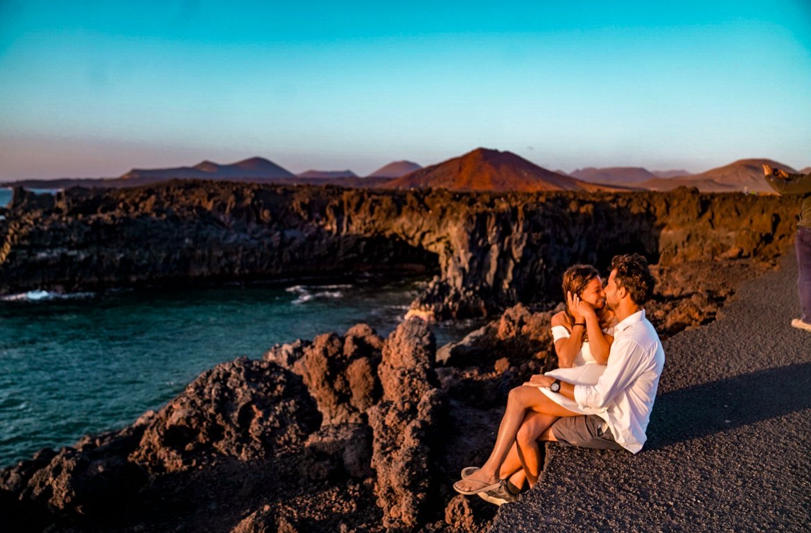 Los Hervideros, things to see in Lanzarote in the Canary Islands