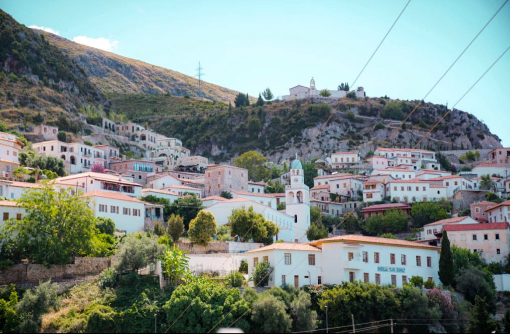 Dhermiu town
