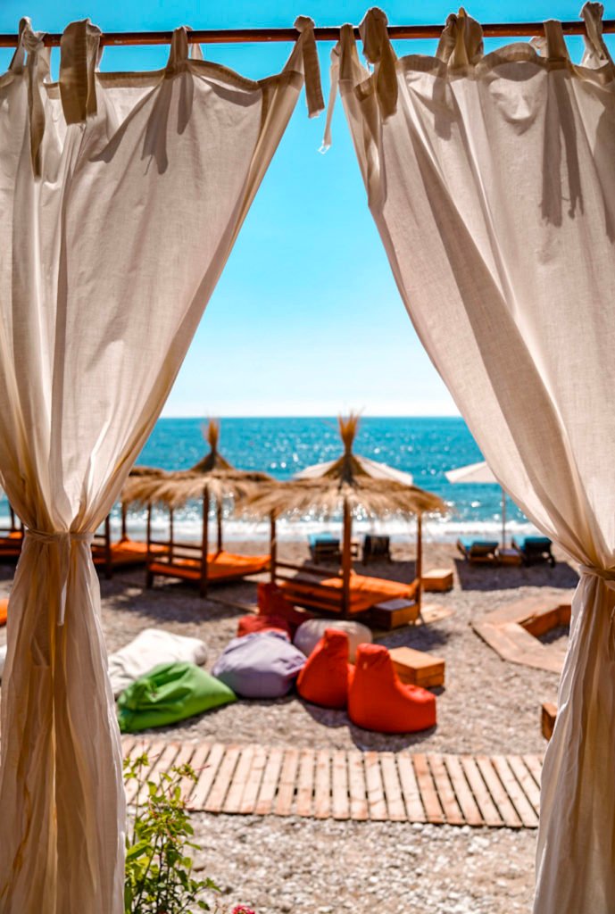 beach club