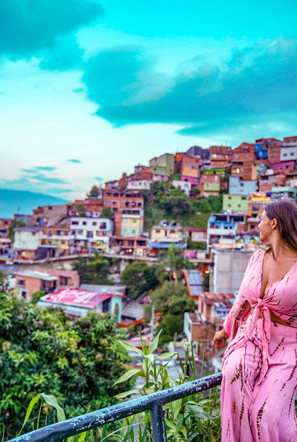Comuna 13 Medellin views