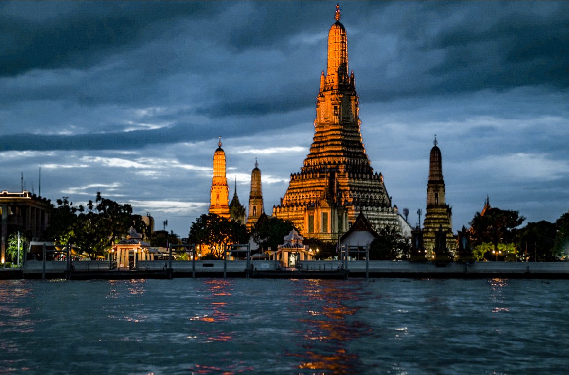 Wat arun, what to do in Bangkok