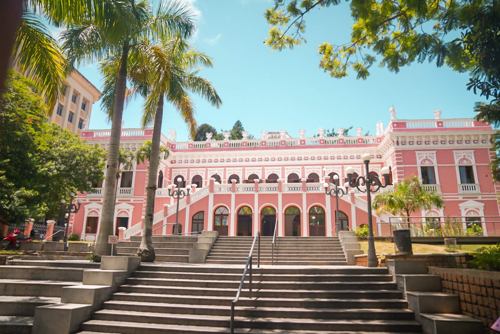 pink building in Florianopolis, best places to visit in the south of Brazil