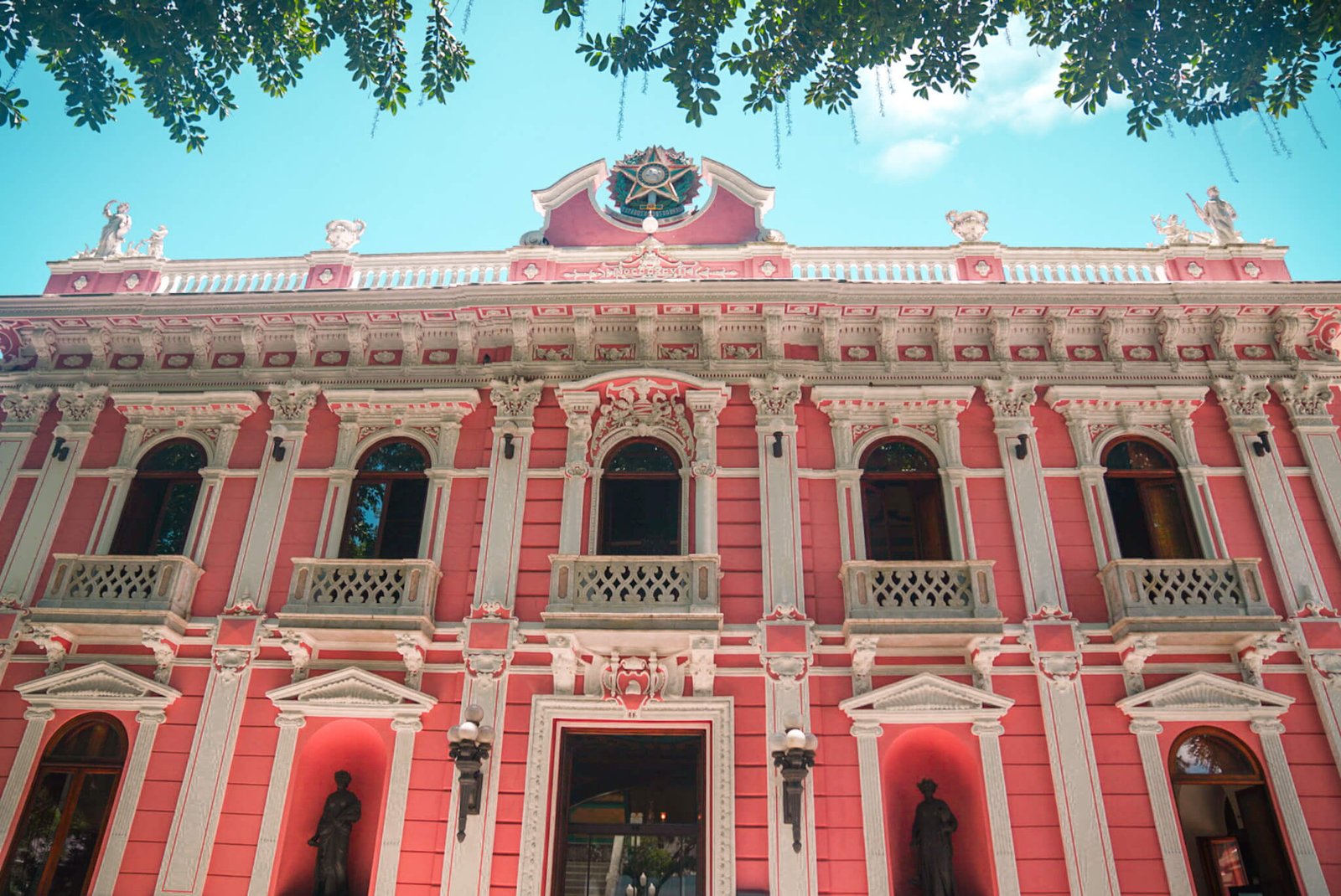 pink building in Florianopolis, things to do in Florianopolis, Brazil