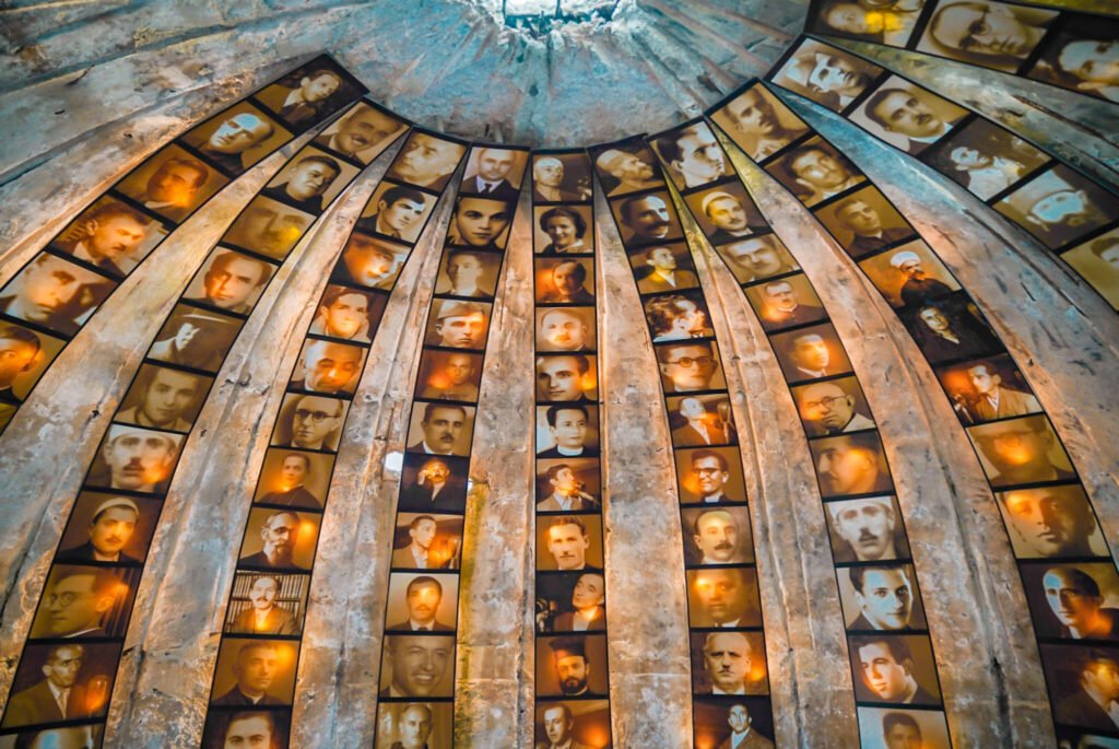 free walking tour, how to spend 1 day in Tirana