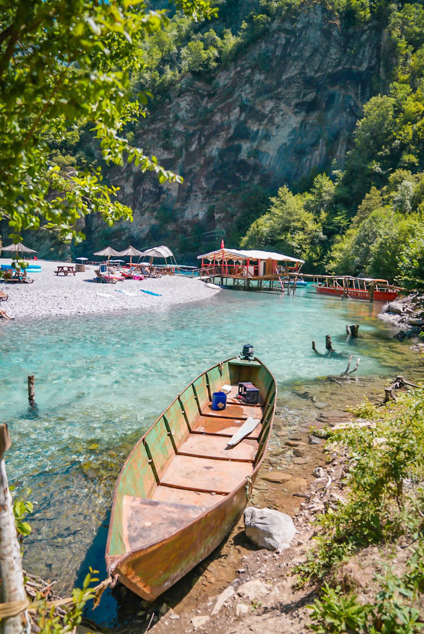 Lumi I Shales, an incredible place in Albania