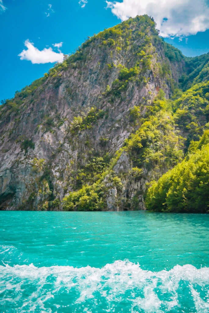 Lumi i Shales in Albania