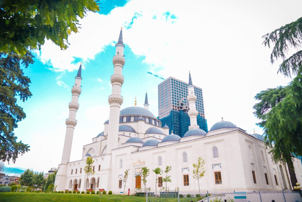 mosque in Tirana