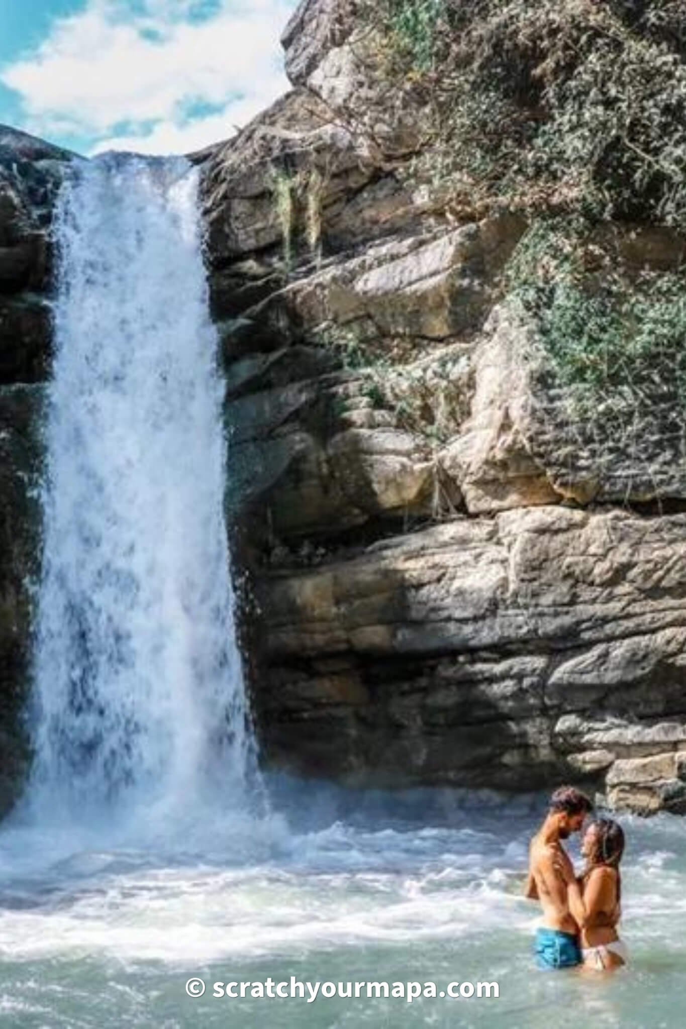 You are currently viewing Cataratas de Hornillos: Hidden Waterfalls in Peru