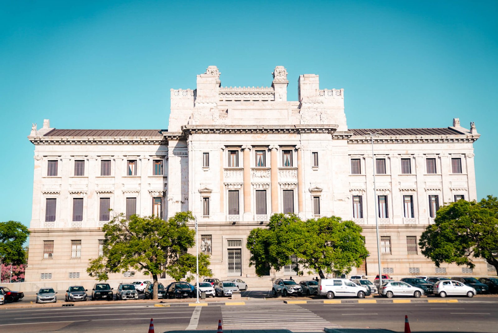 Palacio Legislativo, is there a lot to do in Montevideo