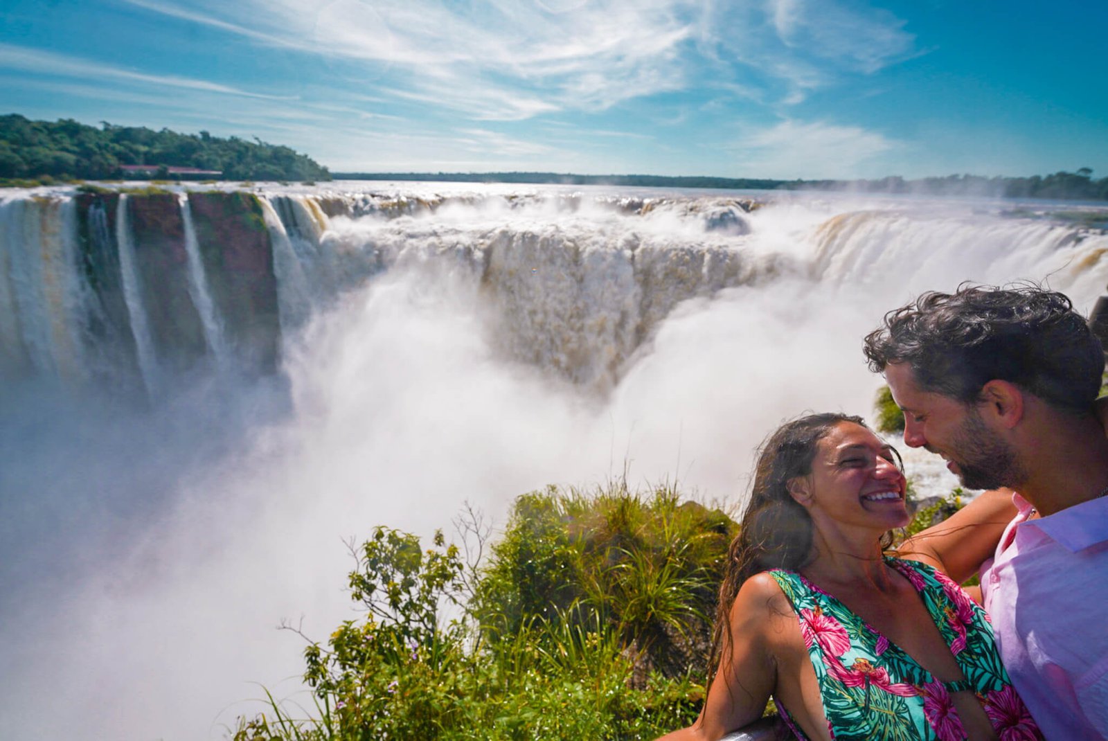 Iguazu Falls in Argentina travel guide