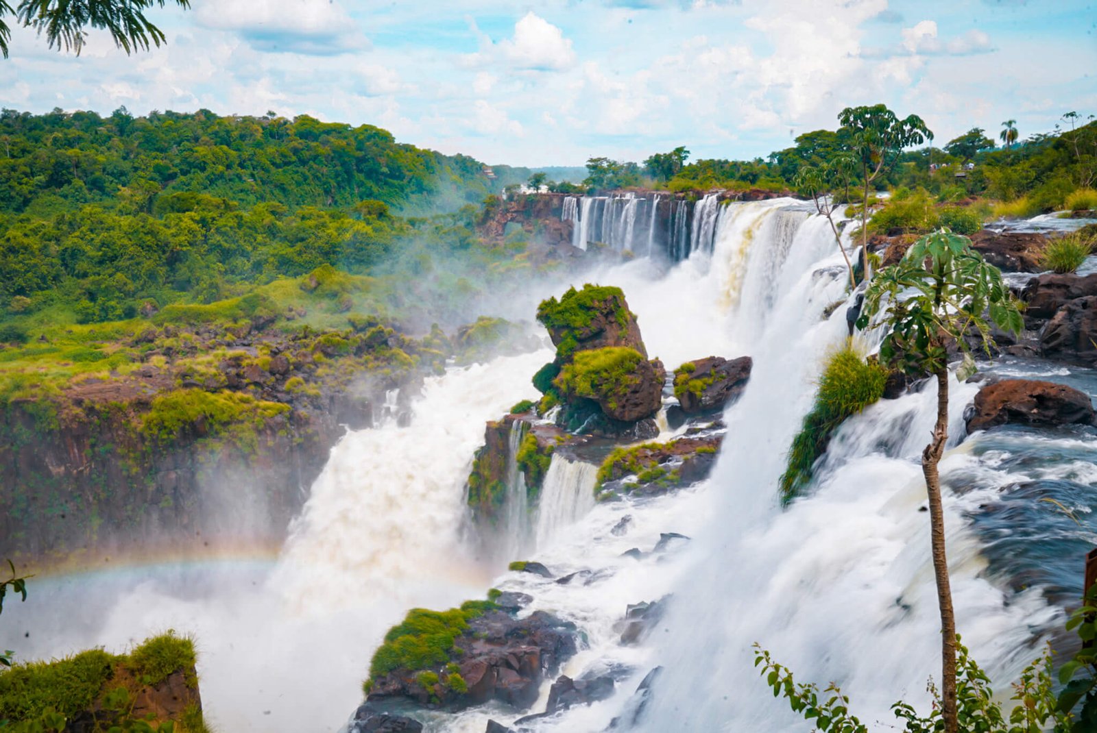 Iguazu Falls in Argentina travel guide