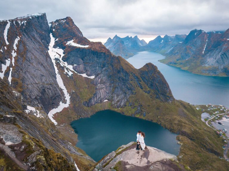 a-complete-guide-to-hike-reinebringen-the-most-beautiful-hike-in-the