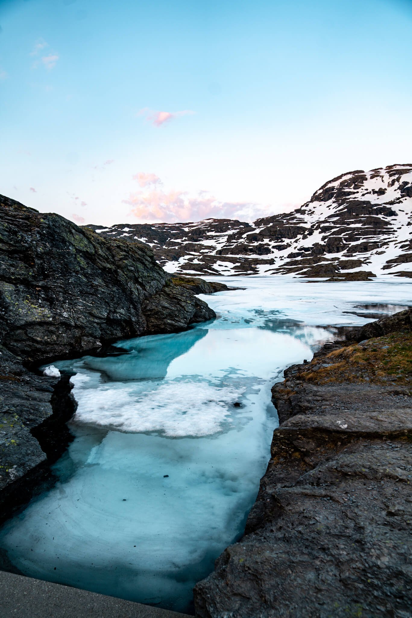 hiking Trolltunga, the best hikes in Norway