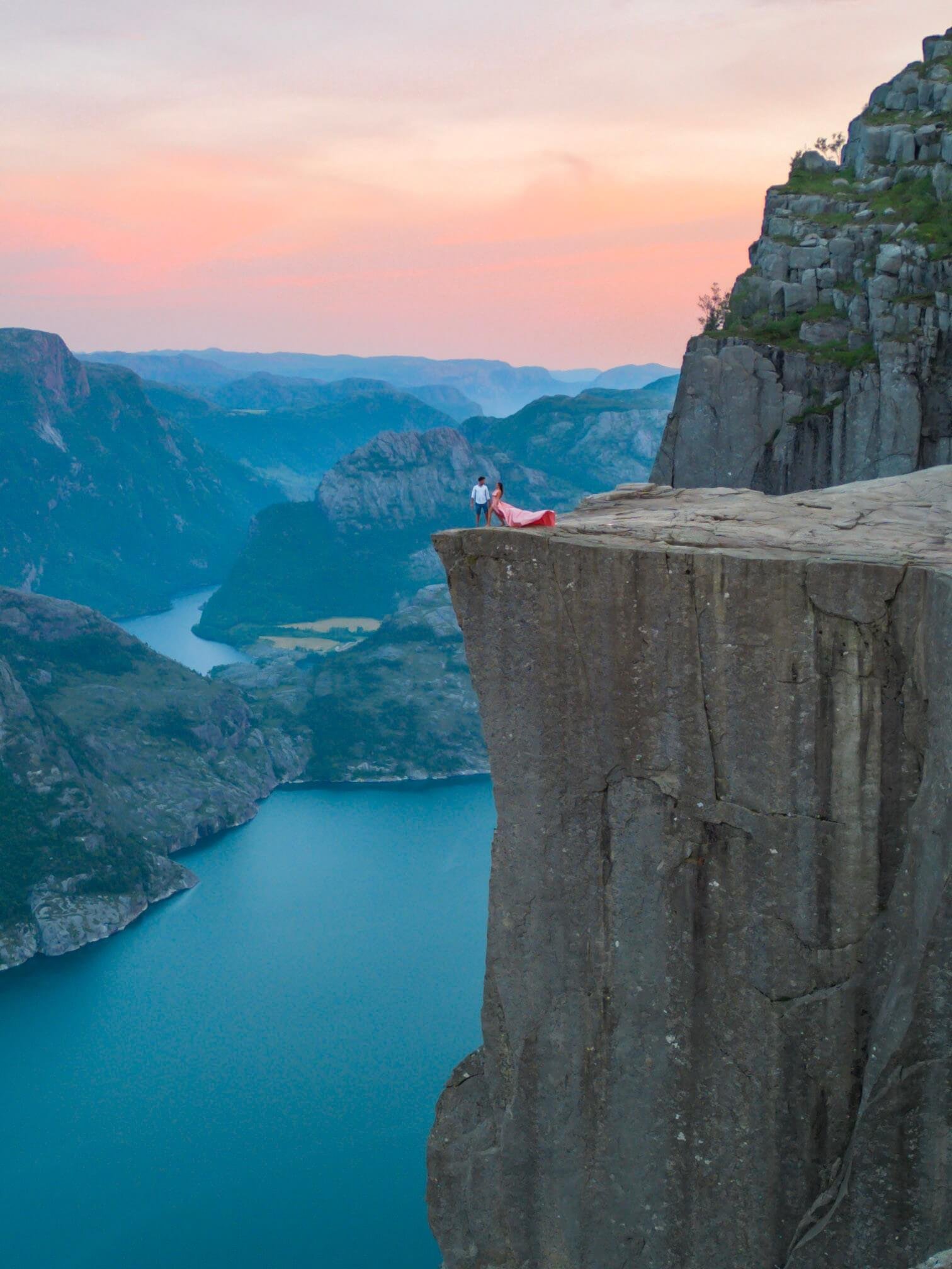 Pulpit Rock, the best hikes in Norway