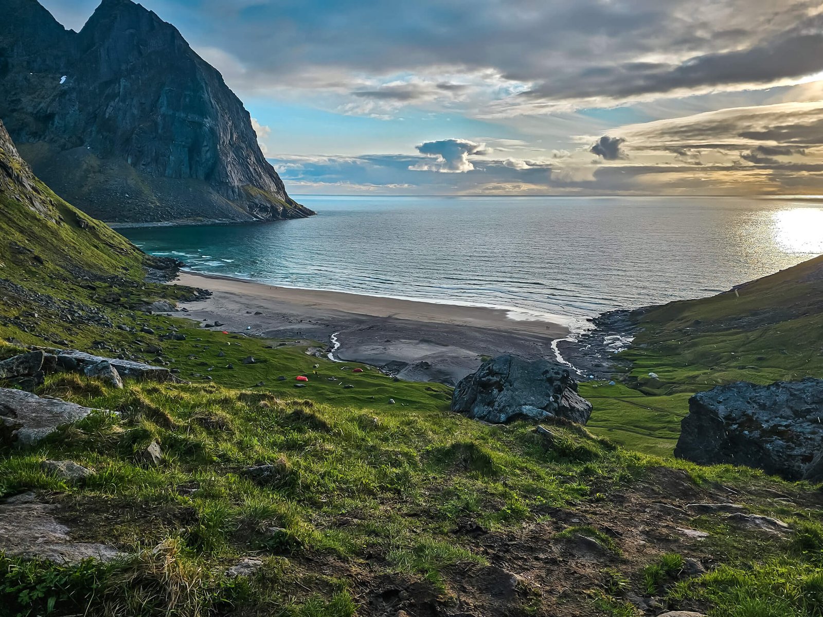 Ryten & Kvalvika Beach, the best hikes in Norway