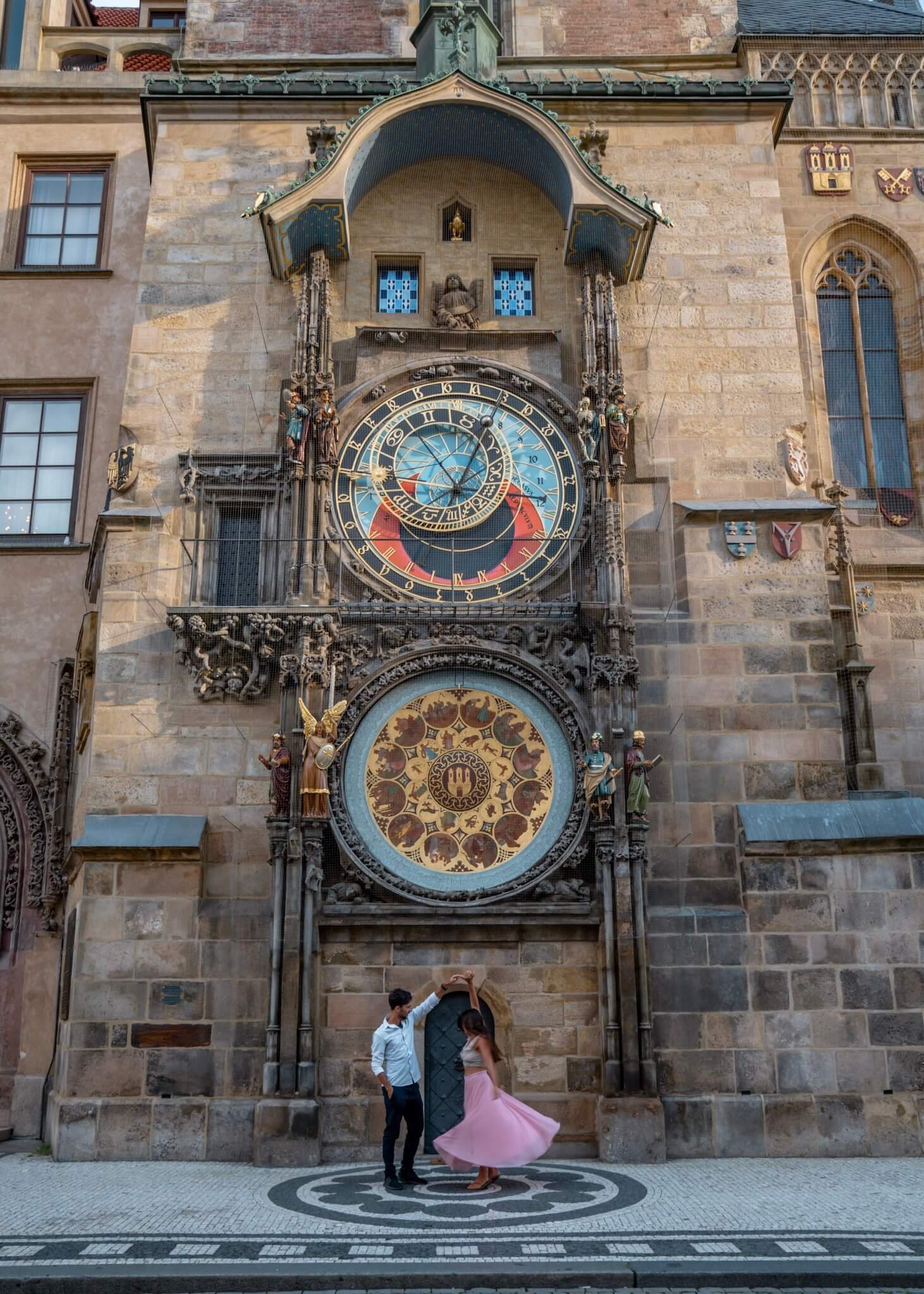 Astronomical clock, Prague in 1 day