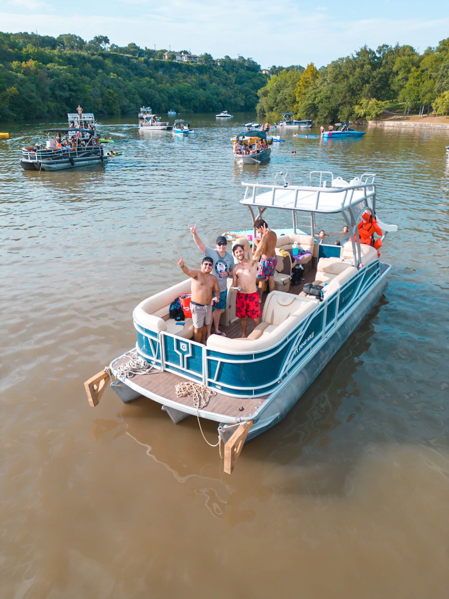 renting a boat in Austin, fun things to do in Austin, Texas