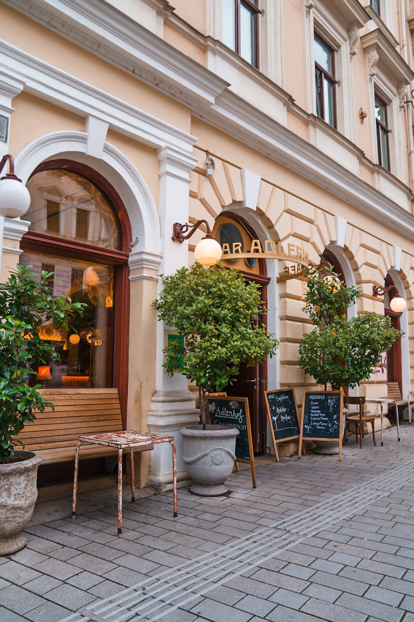Adlerhof Cafe, best cafes in Vienna