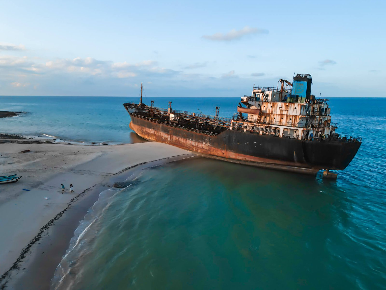 shipwreck at Delisha beach in Socotra