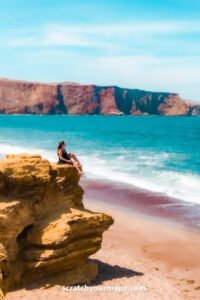 Read more about the article Paracas, Peru: Stunning Beaches & Delicious Seafood