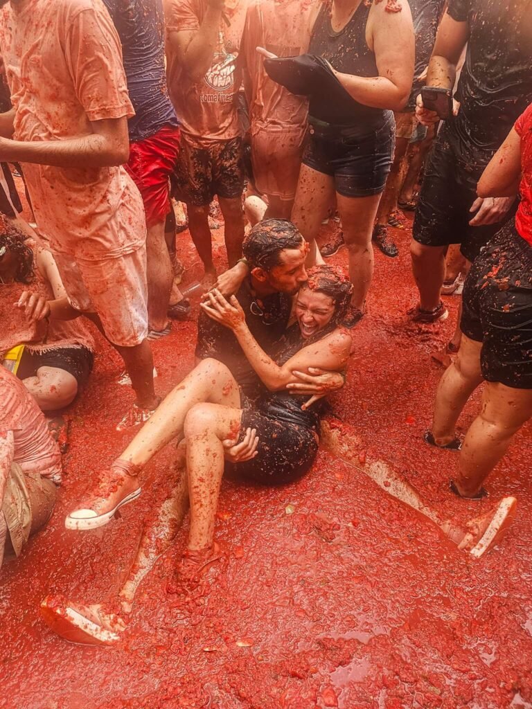 La Tomatina, Spanish tomato throwing festival