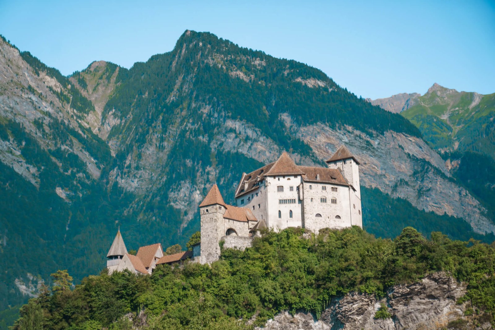You are currently viewing The Top 10 Things to Do While Visiting Liechtenstein