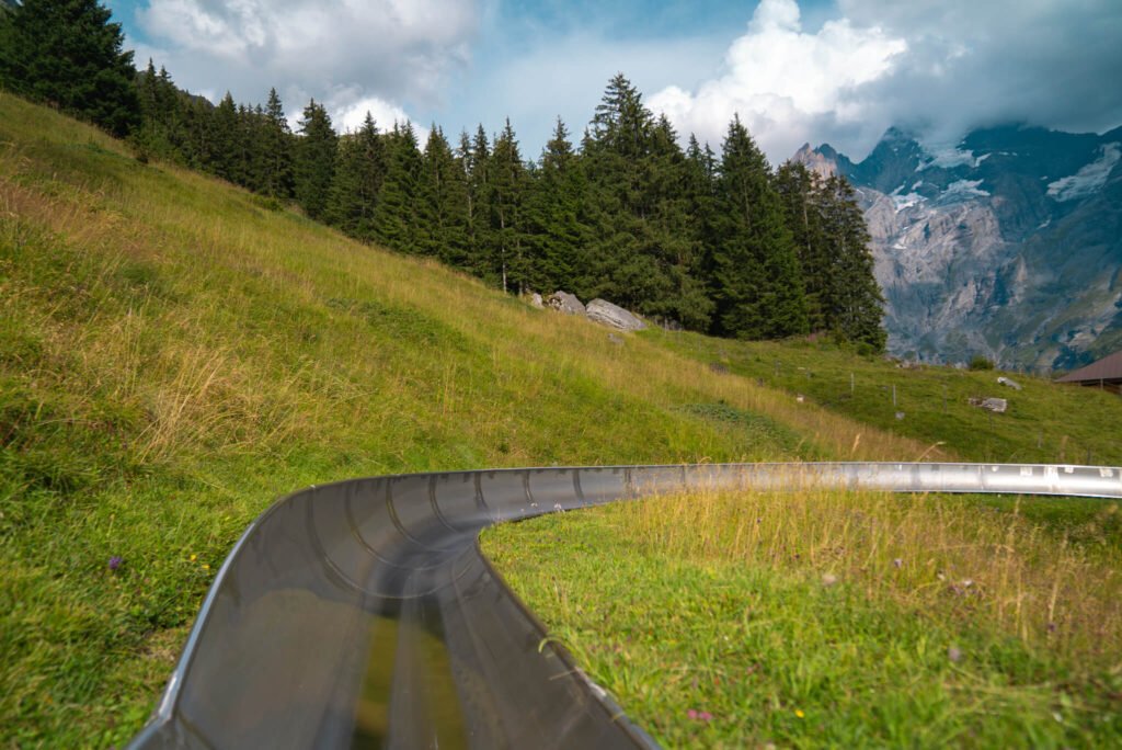 Oeschinensee: A Stunning Lake & Mountain Coaster in Switzerland to Add ...