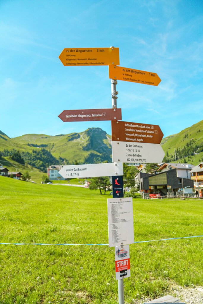 signs in Stoos
