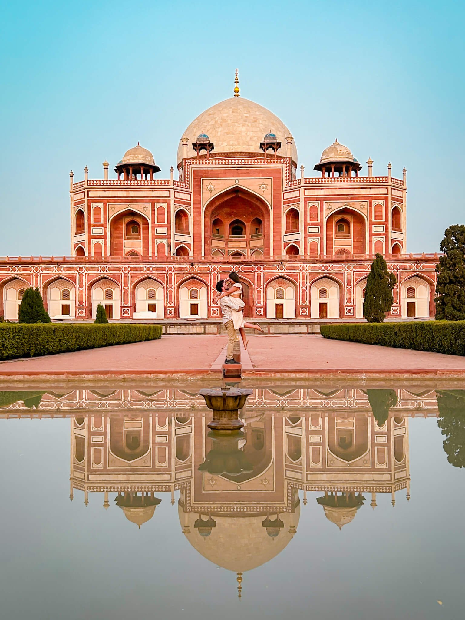 Hamayun's tomb, Golden Triangle in India travel guide