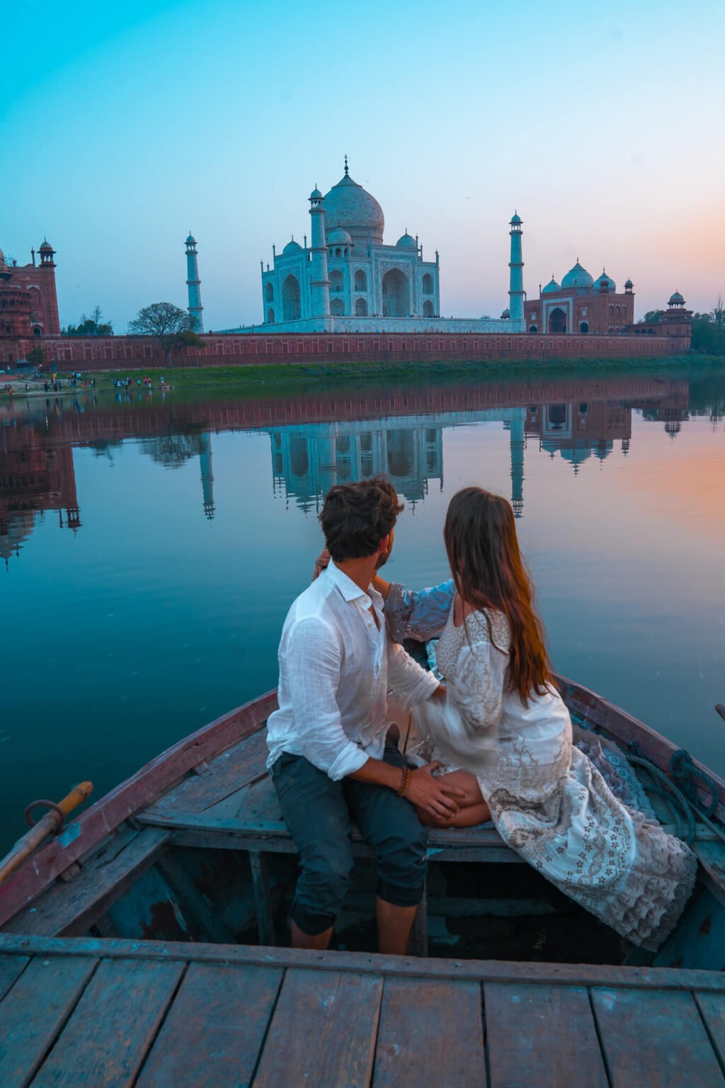 A Complete Guide for Visiting the City of Agra, India - Scratch your mapa