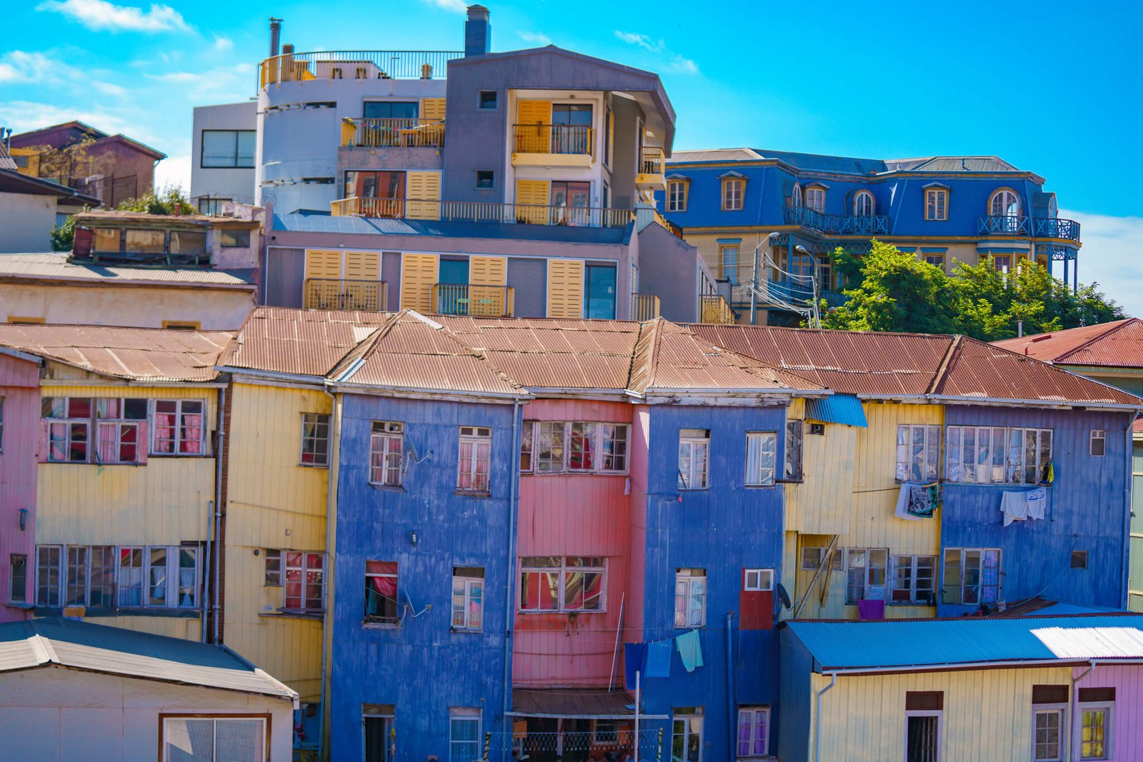 is Valparaiso worth visiting