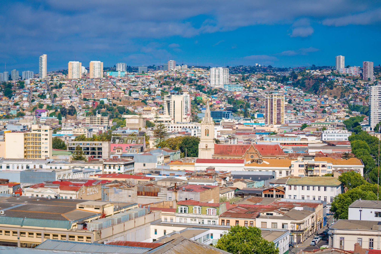 is Valparaiso worth visiting