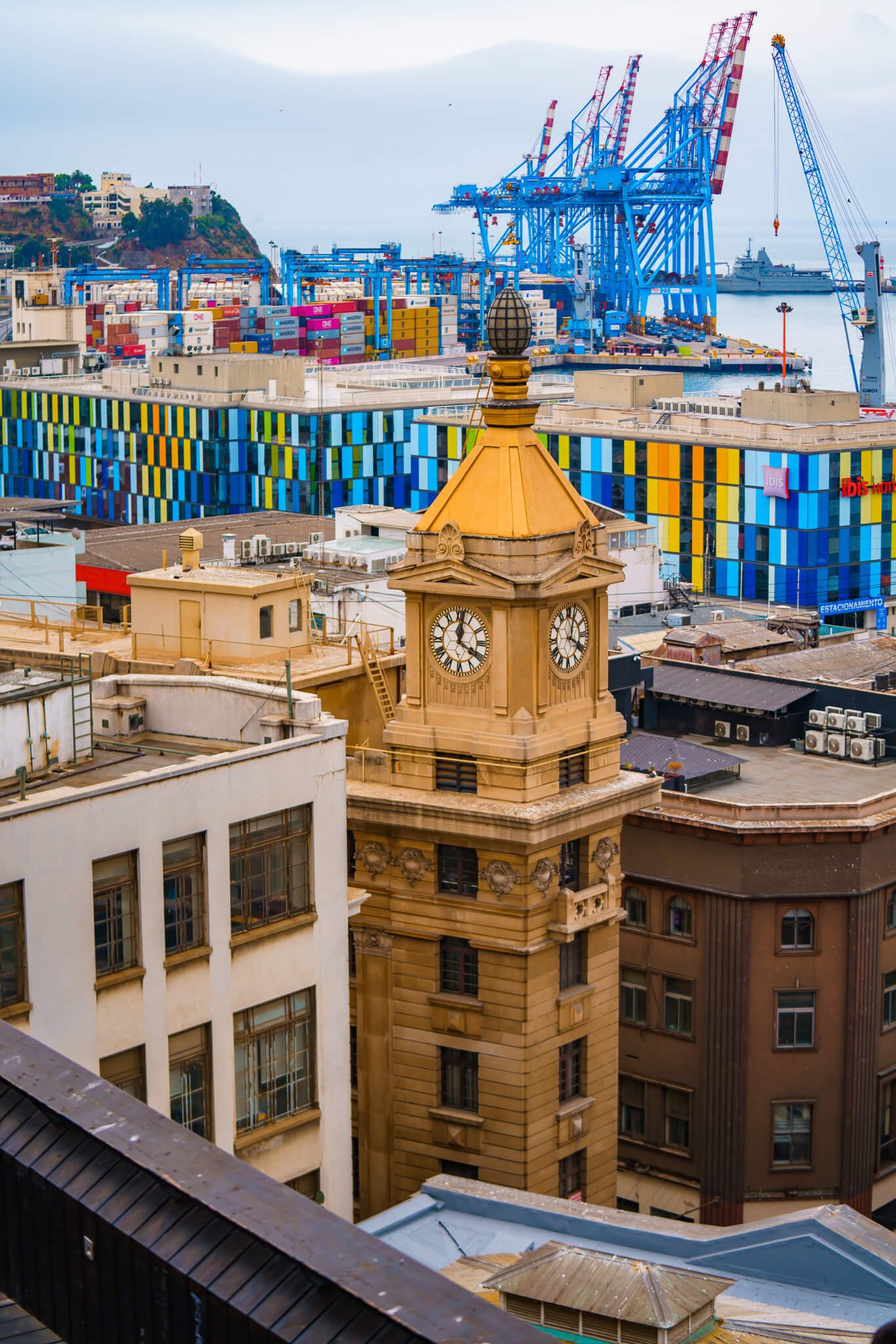 where to stay in Valparaiso