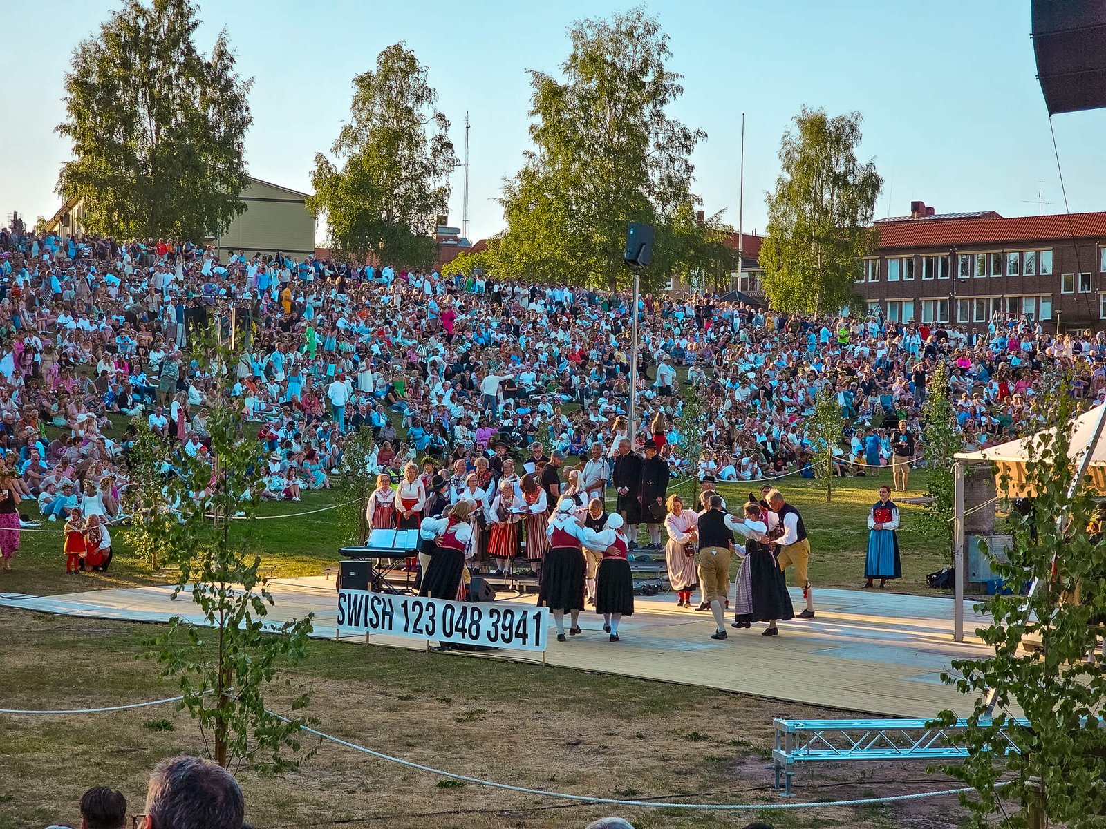 musicians at Midsummer in Dalarna