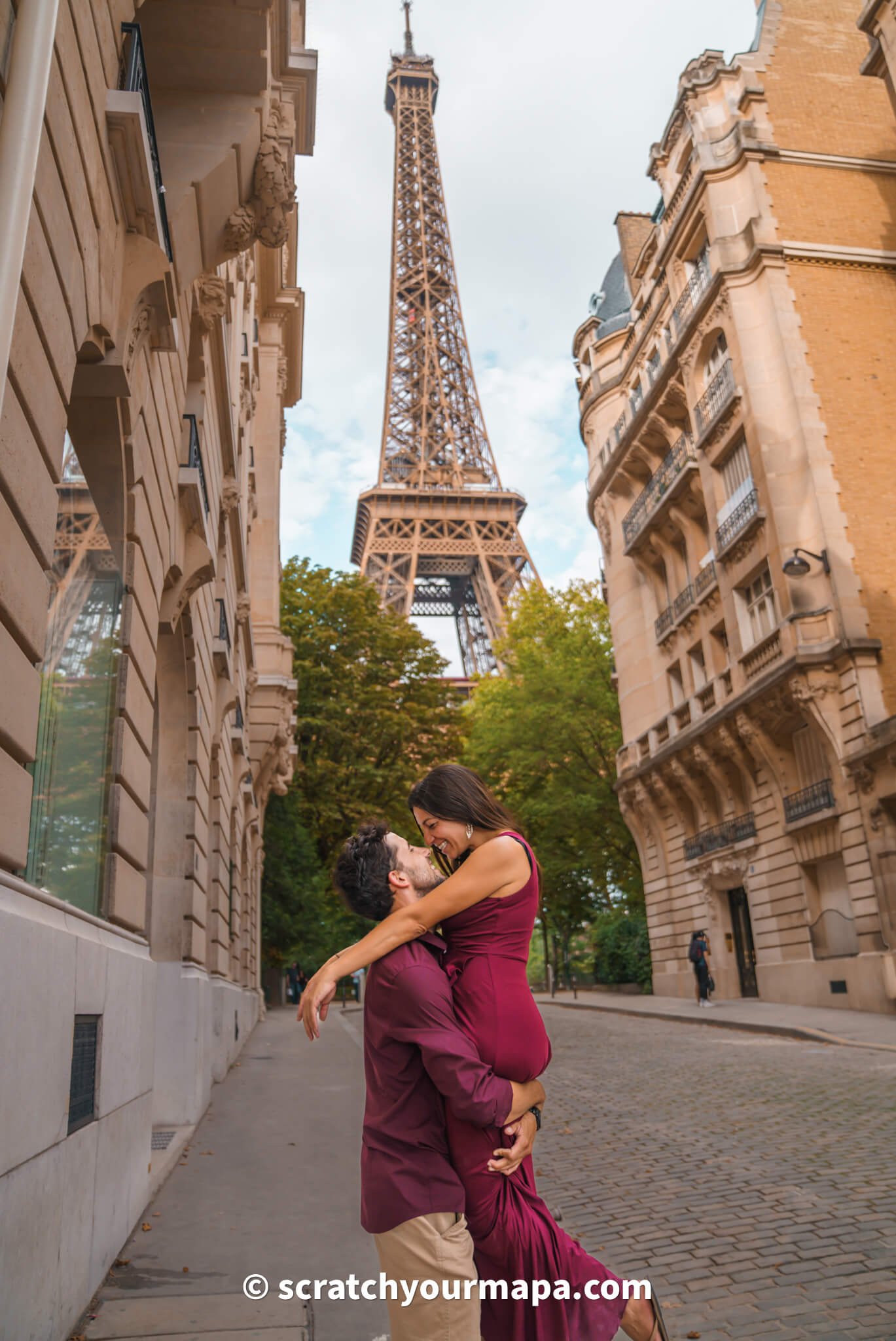 where to take pictures at the Eiffel Tower, best photo spots in Paris