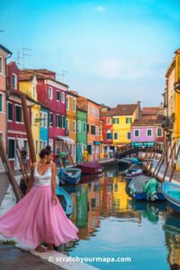 Read more about the article Visiting The Island of Burano, Venice’s Colorful Neighbor
