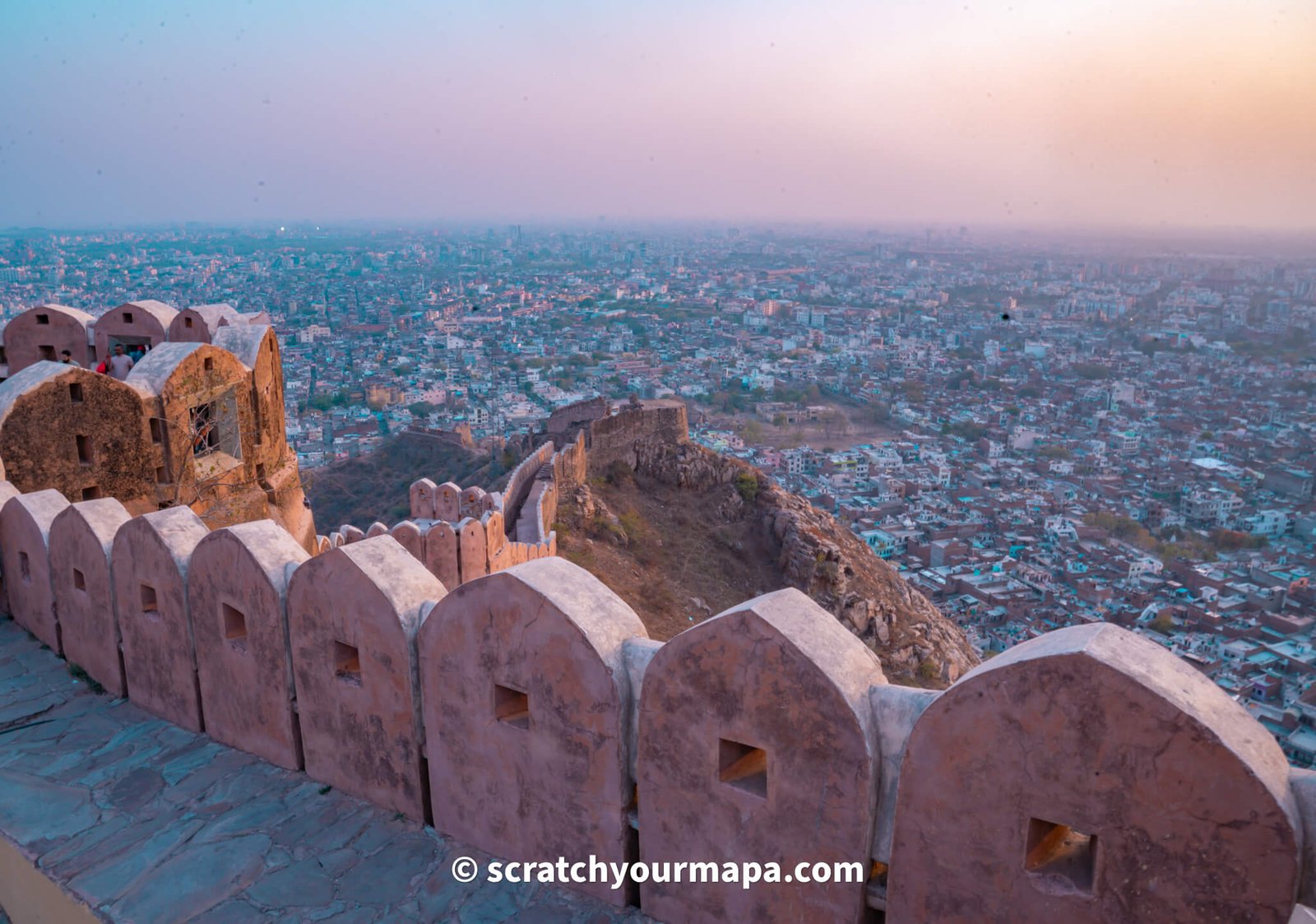 Jaipur, Golden Triangle in India travel guide