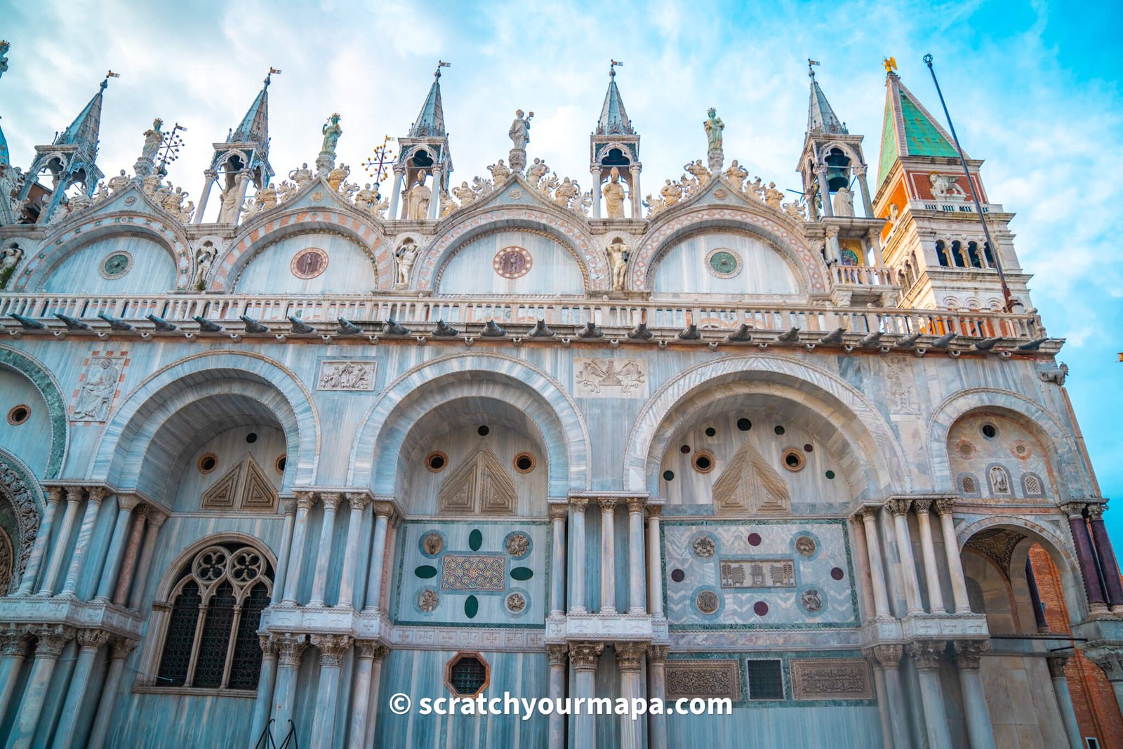 St Marks square, tips for traveling to Venice